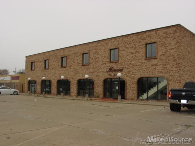 34830 Utica - Photo 1
