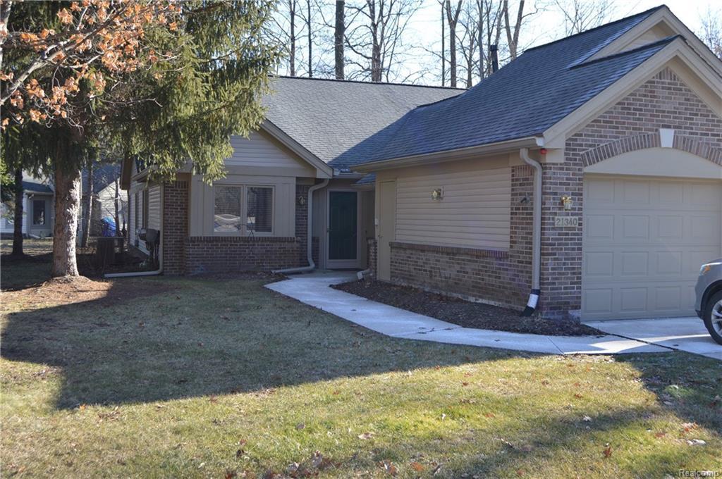 21340 Mulberry Court - Photo 1