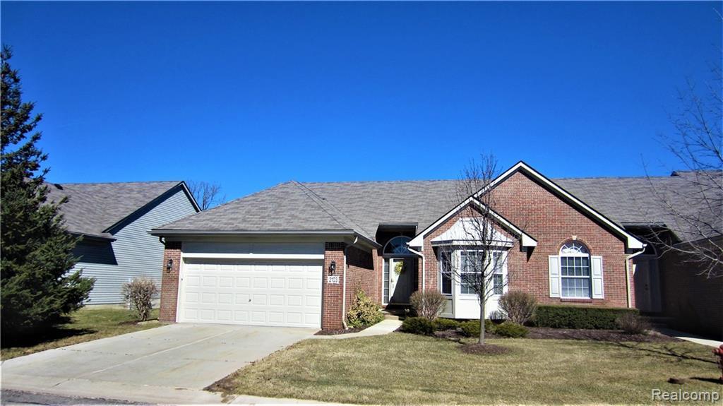 2103 Red Maple Lane - Photo 1