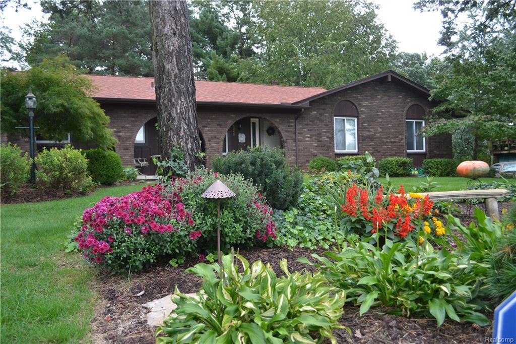 5050 Winewood Lane - Photo 1