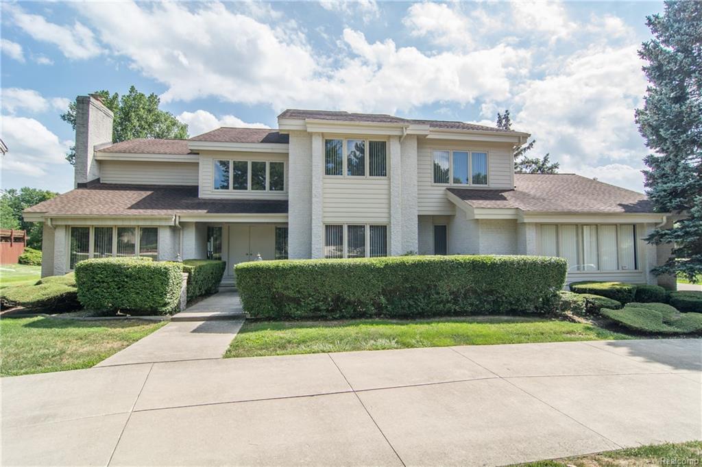 2045 Birchwood Way - Photo 1