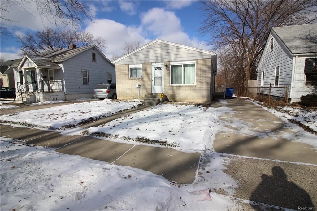 8509 Paige Avenue - Photo 1