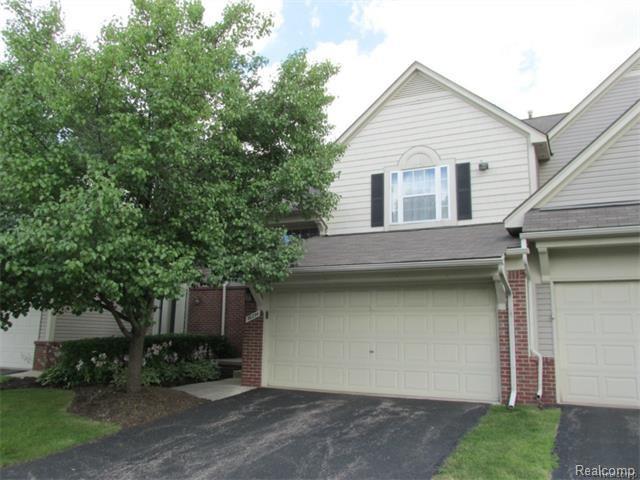 38254 Saratoga Circle - Photo 1
