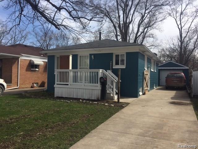 29203 Oakwood Street - Photo 1