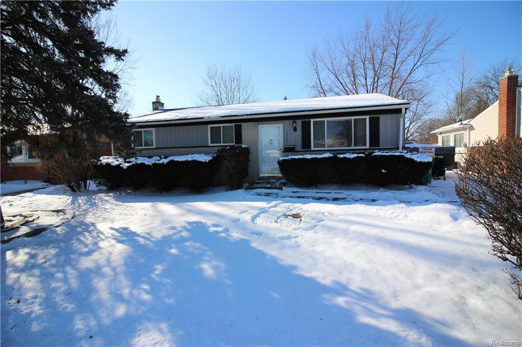 15700 Oakbrook Street - Photo 1