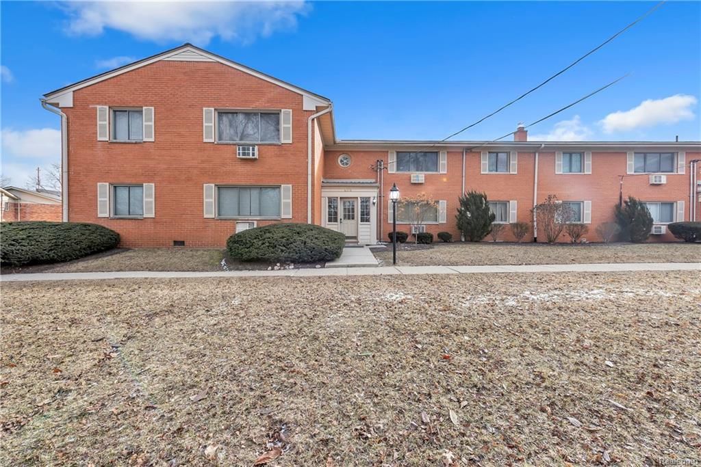 803 Plate Street - Photo 1