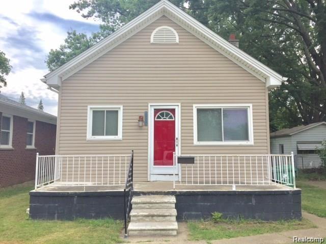 21778 Shakespeare Avenue - Photo 1