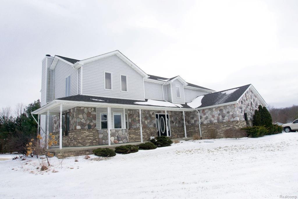 7032 Krisdalin Court - Photo 1