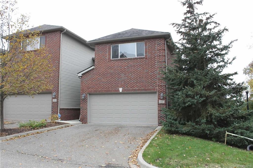 42477 Corlina Drive - Photo 1