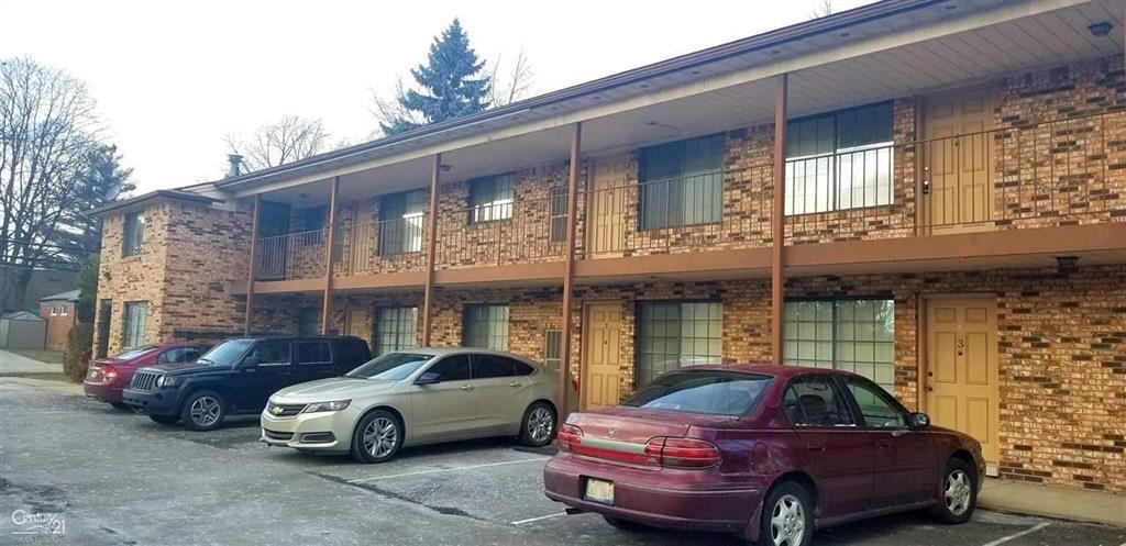 102 Washington - Photo 1
