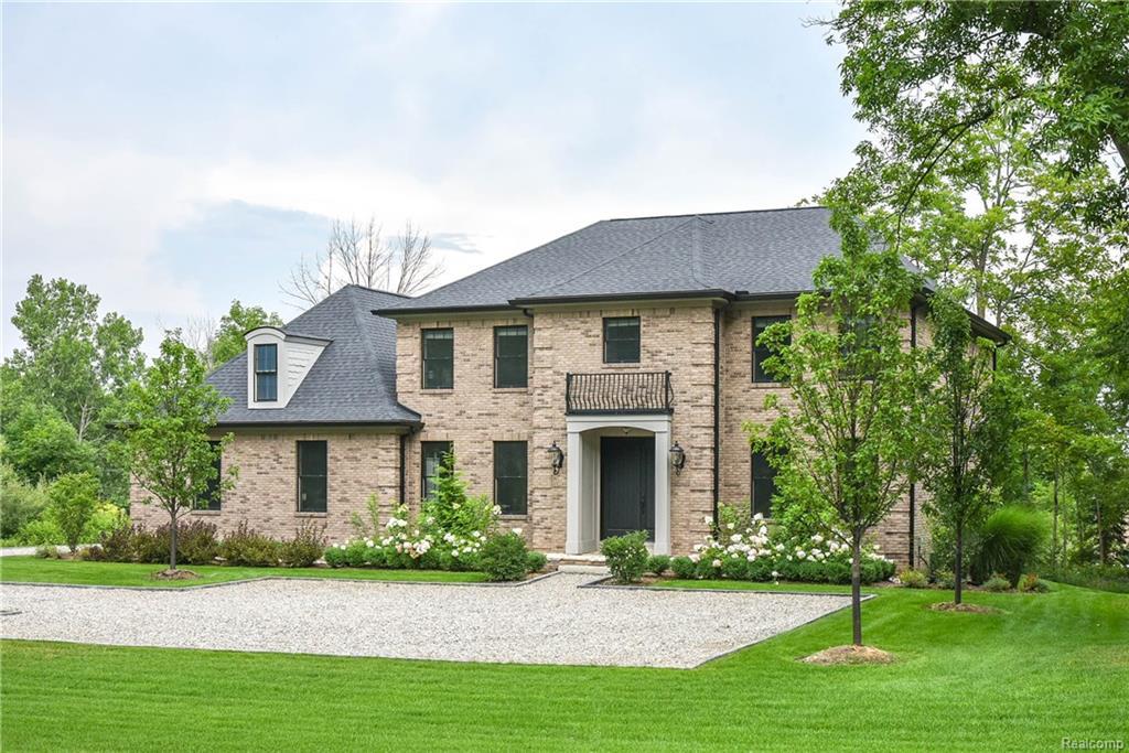 5903 Saratoga Drive - Photo 1
