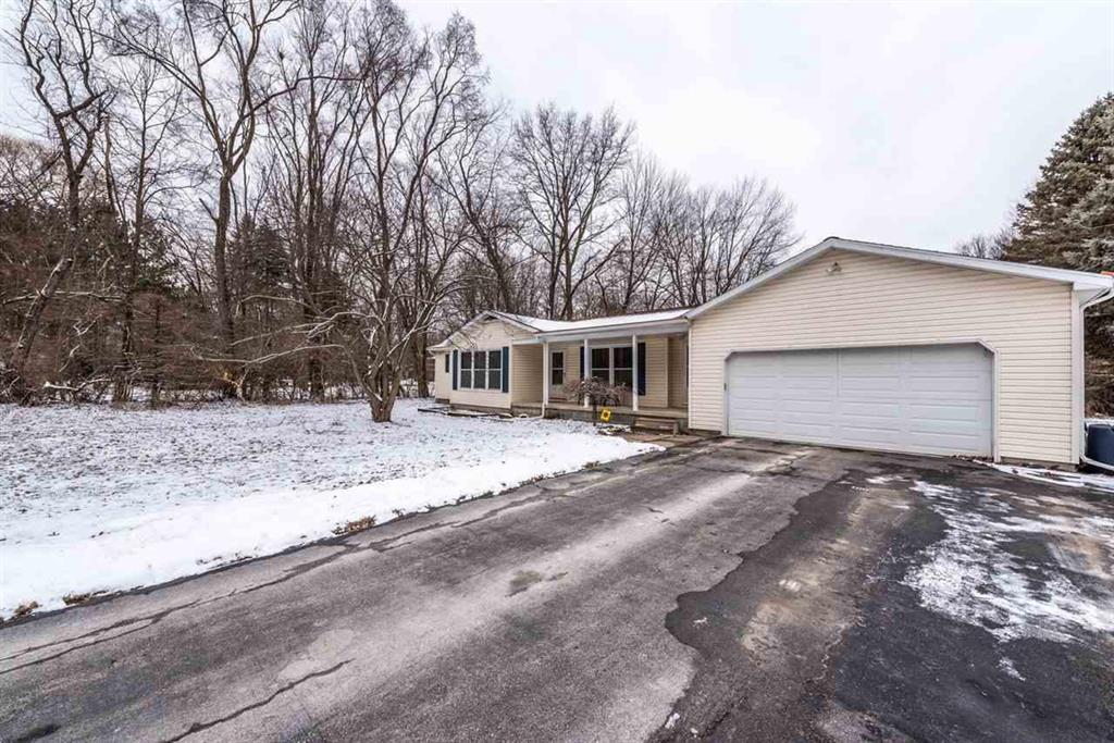 2690 Lowe - Photo 1