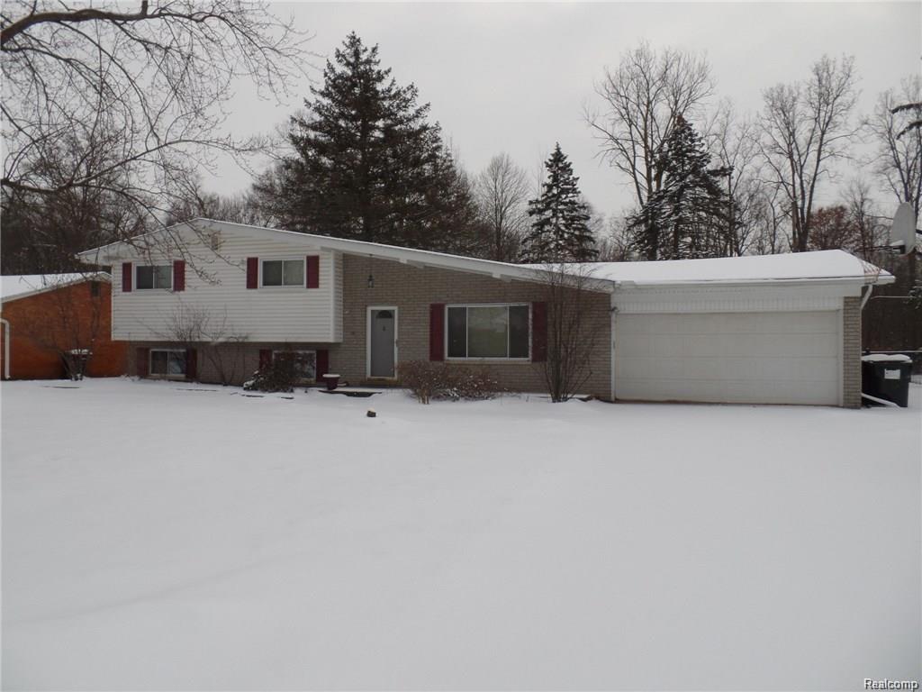 6060 Malzahn Drive - Photo 1
