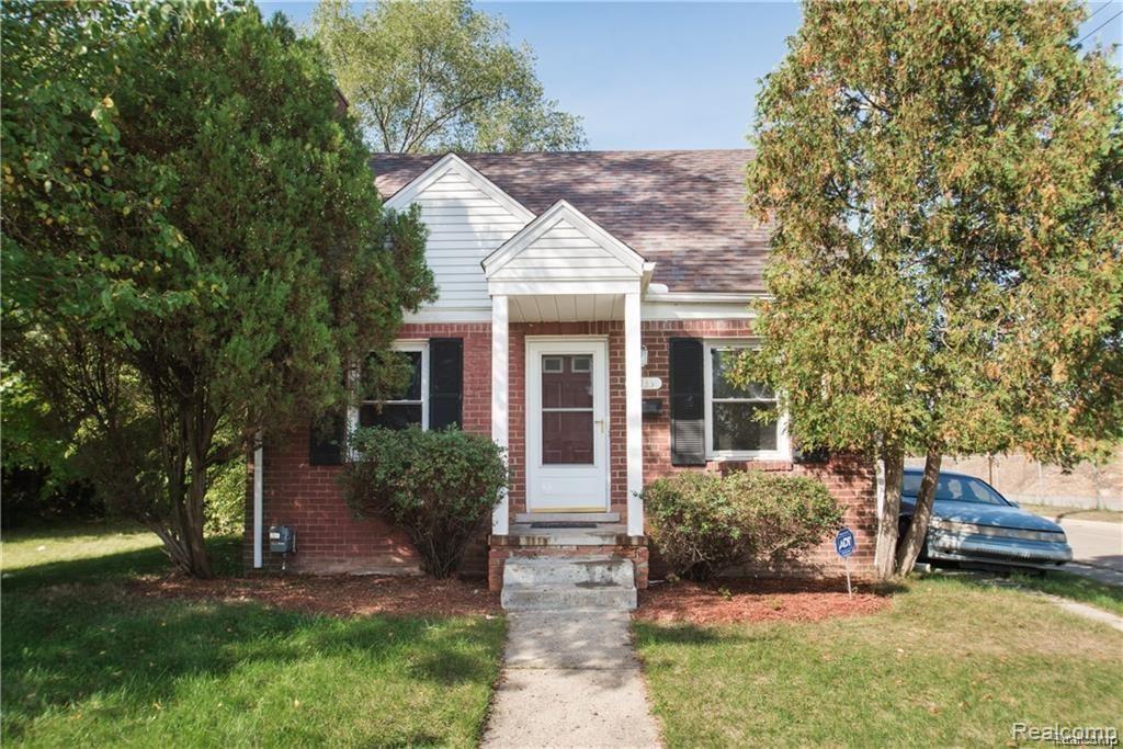 21433 Bethlawn Boulevard - Photo 1