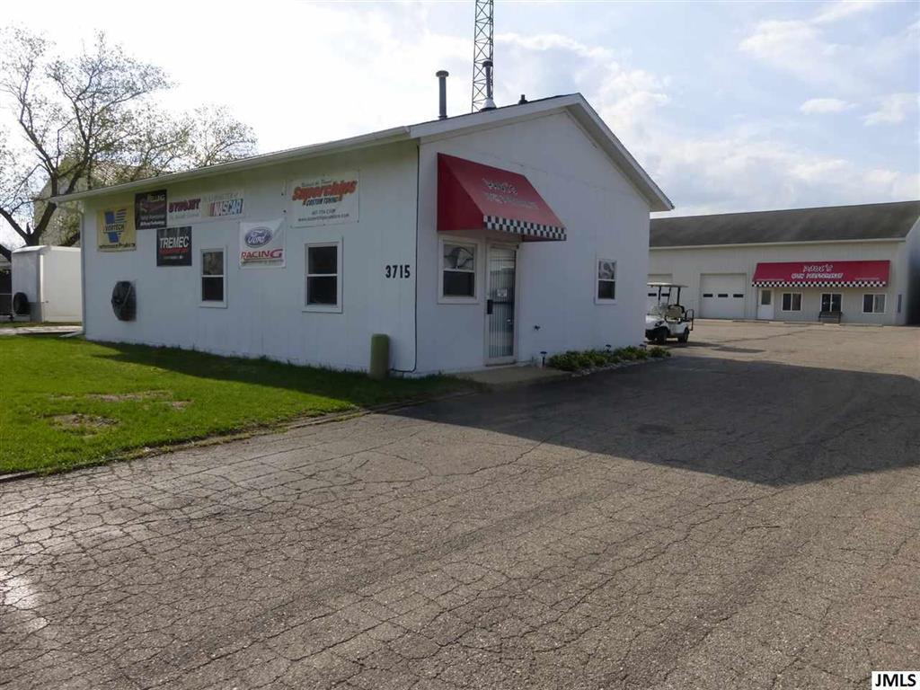 3715 Commerce St - Photo 1