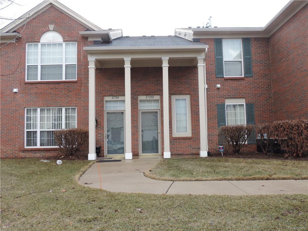 27104 Chesapeake Circle - Photo 1