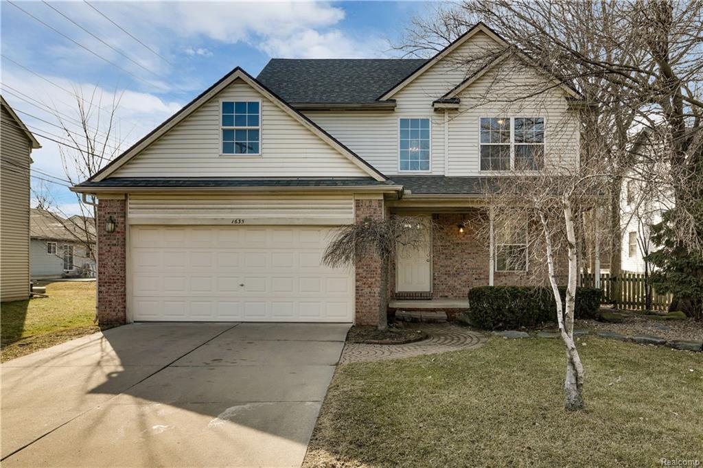 1635 Milverton Dr - Photo 1