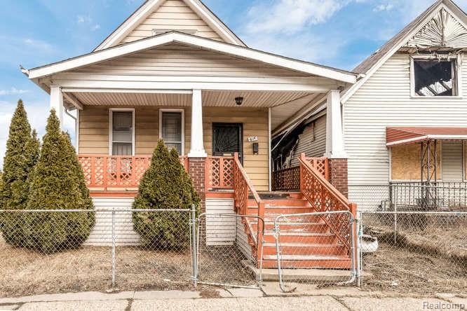 614 Field Street - Photo 1