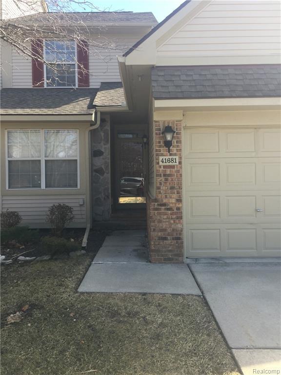 41681 Magnolia Court - Photo 1