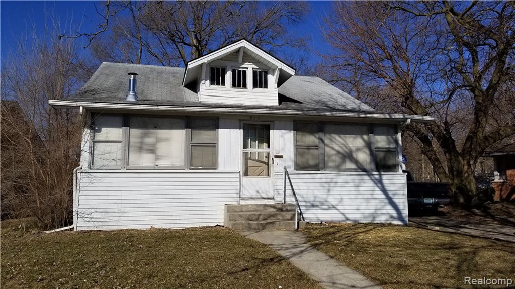516 1st Avenue - Photo 1