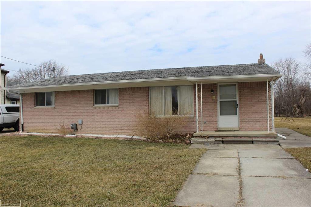 19911 Fenton St - Photo 1
