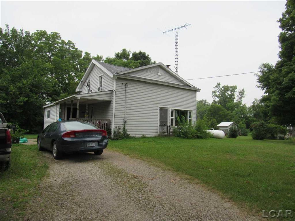 7940 Cavender - Photo 1