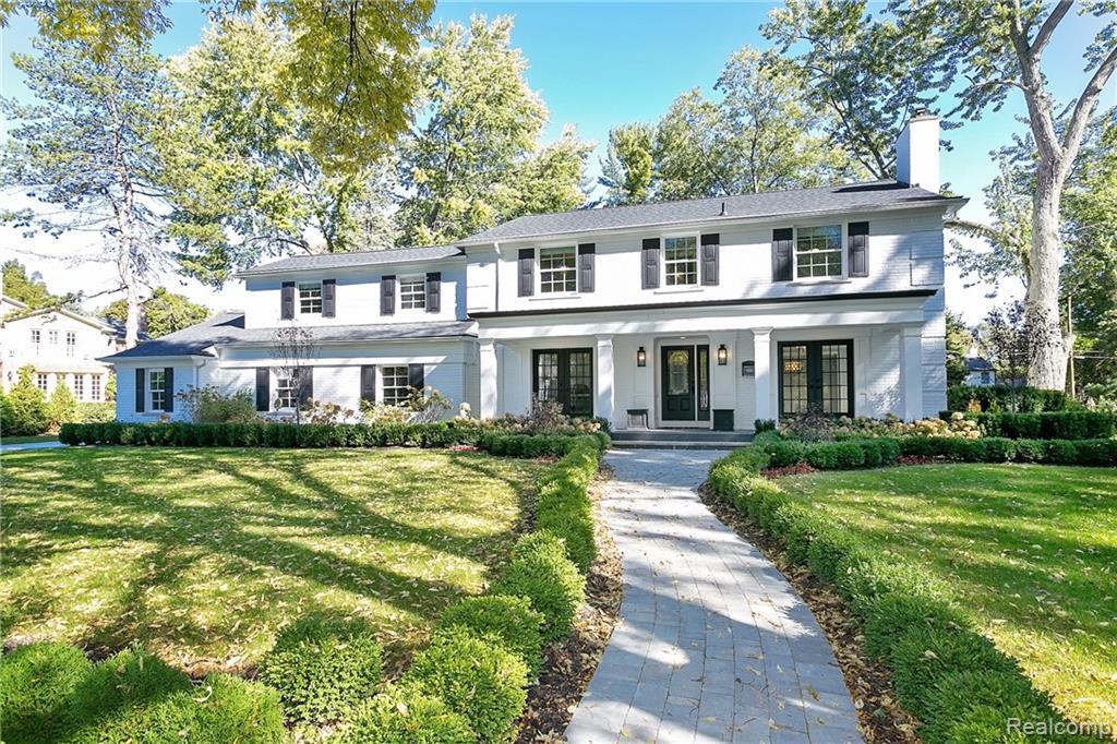 968 Yarmouth Road - Photo 1