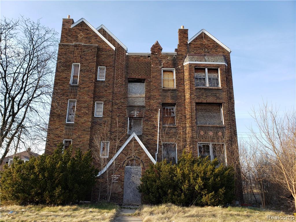 14405 Eastwood - Photo 1