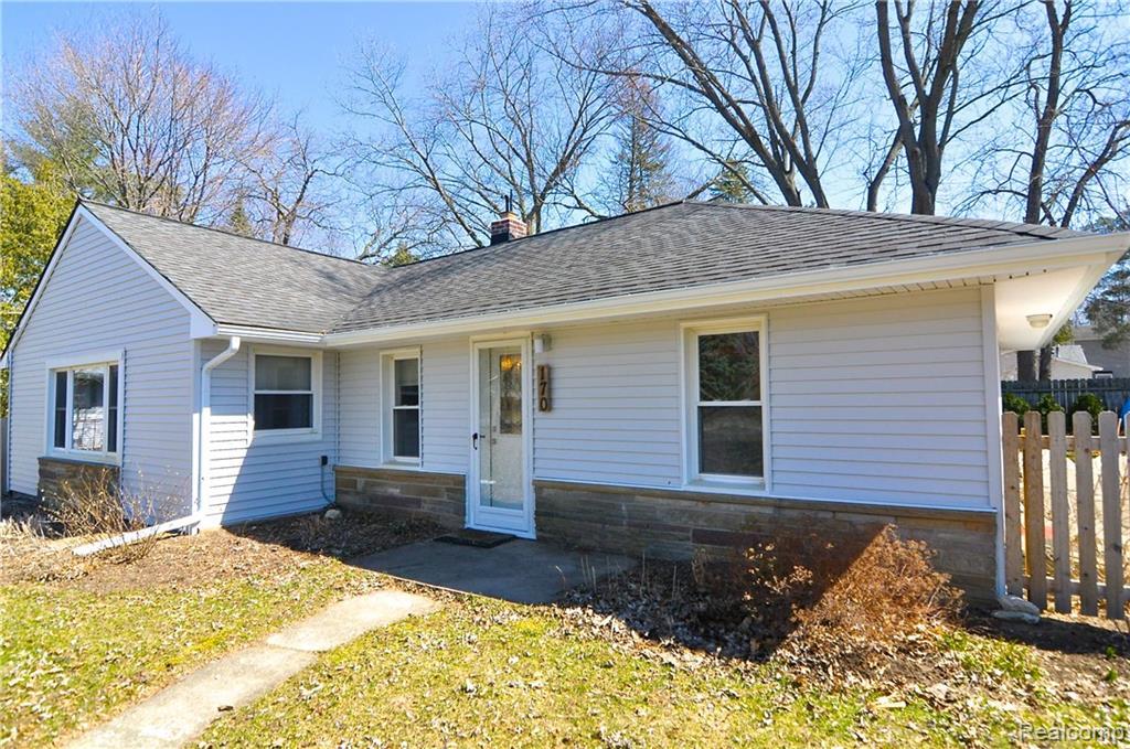 170 Schorn Drive - Photo 1