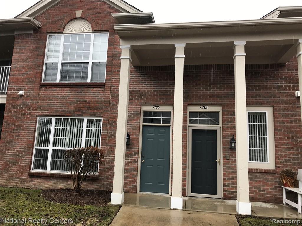7106 Farmingdale Lane - Photo 1