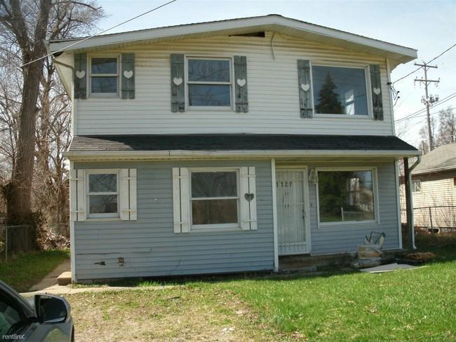 1127 Donaldson - Photo 1