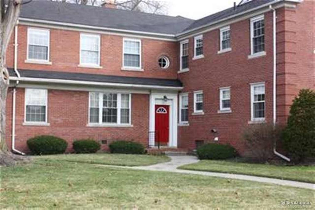 21421 Sloan - Photo 1