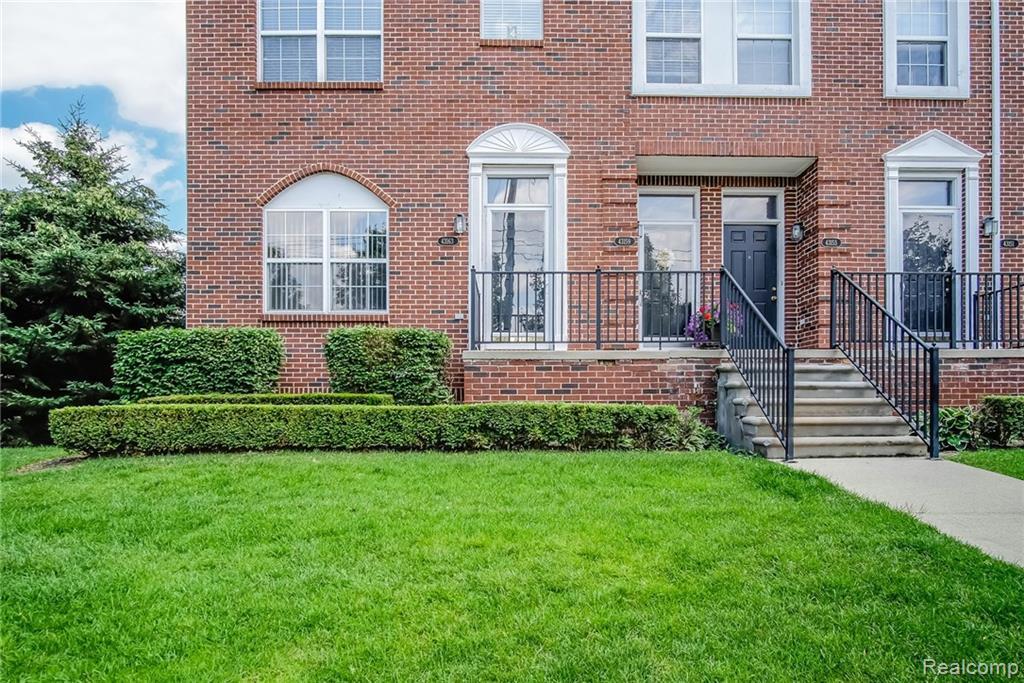 43163 Strand Drive - Photo 1