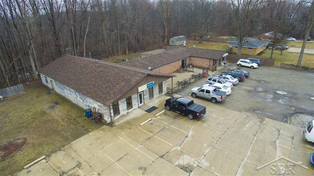 579 Isabella Rd - Photo 1