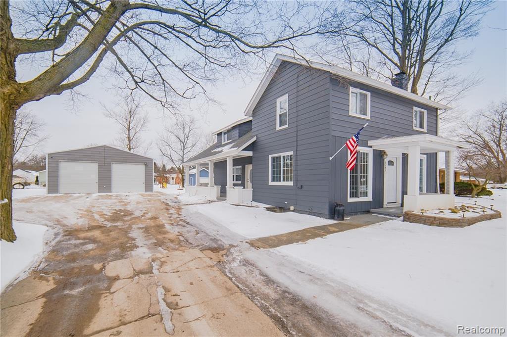 2193 Long Lake Road - Photo 1