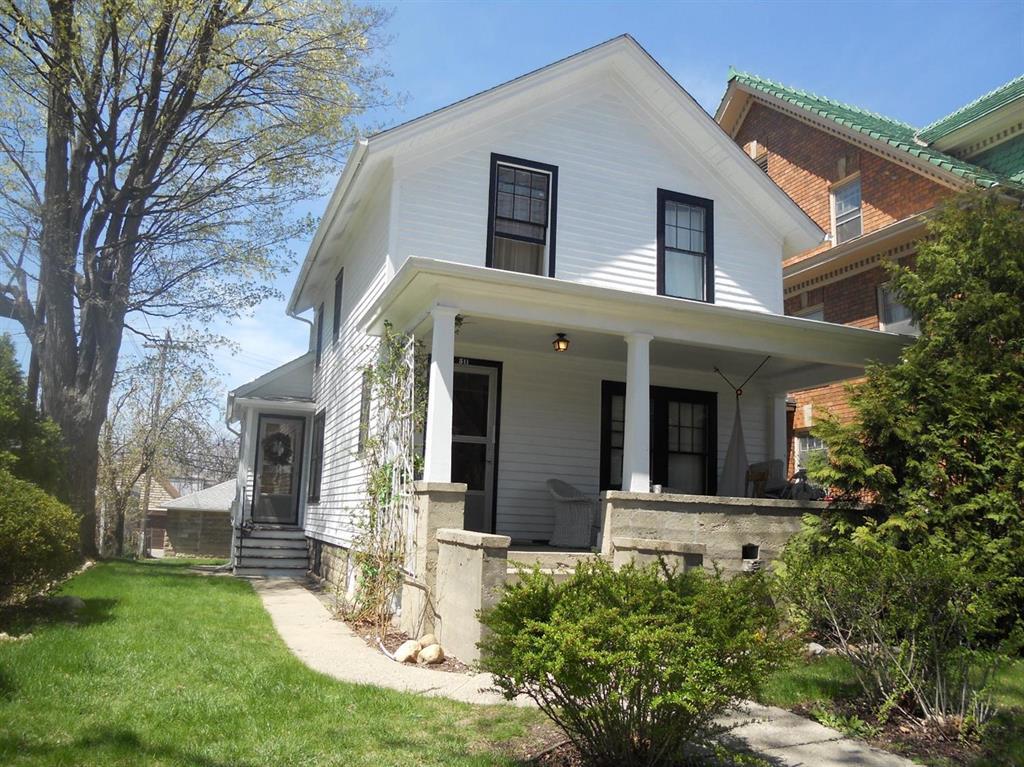 511 Elizabeth Street - Photo 1