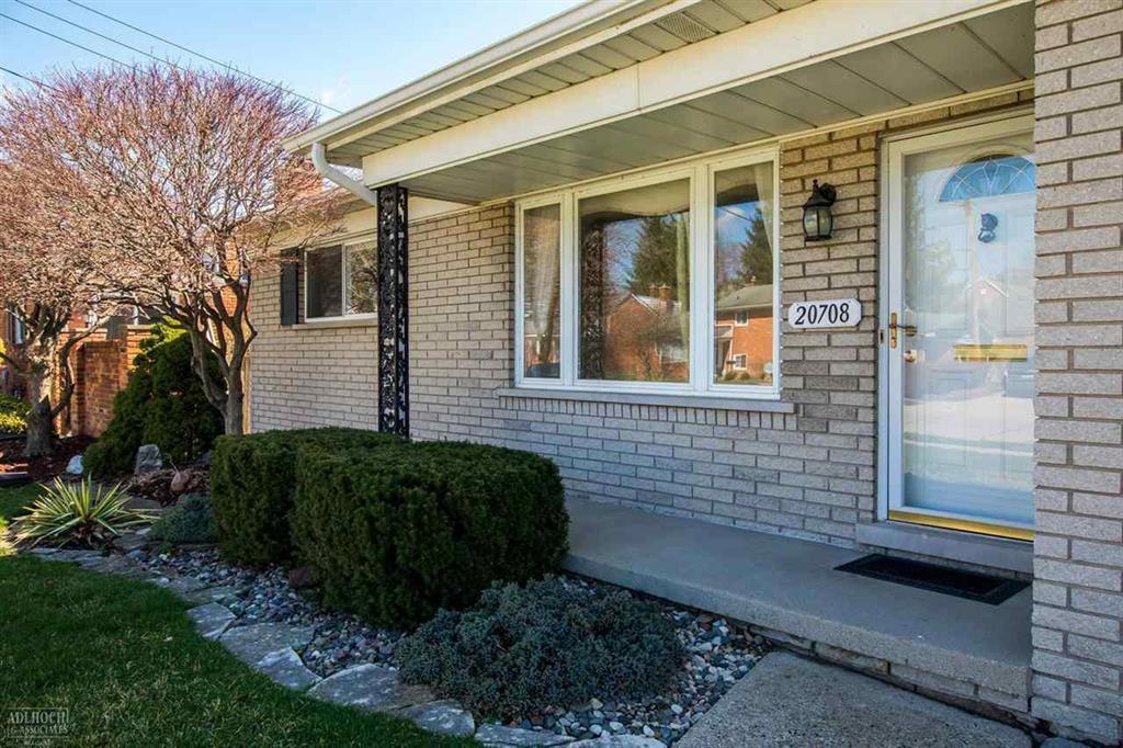 20708 Lee Ct - Photo 1