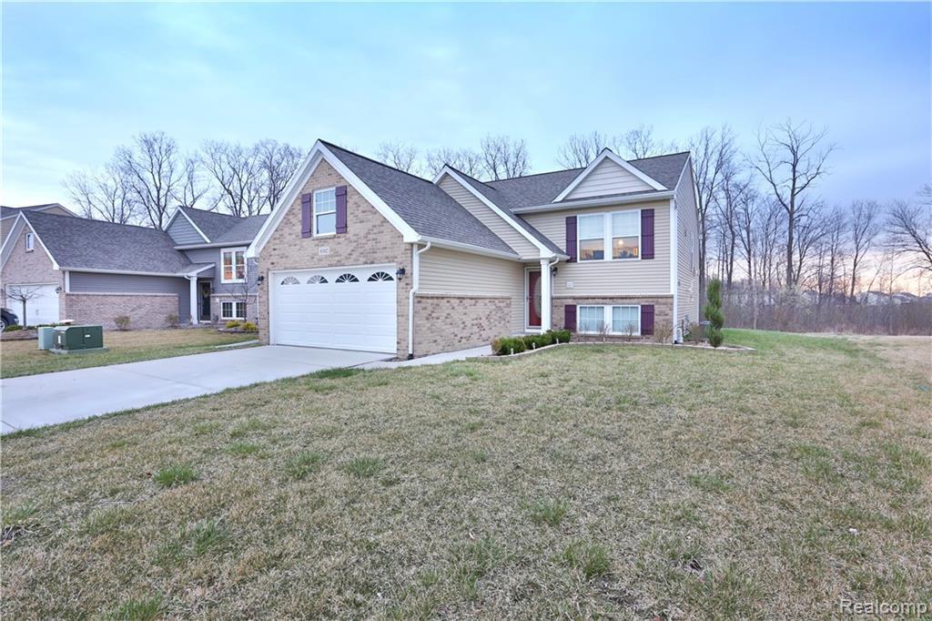 9382 Country View Drive - Photo 1
