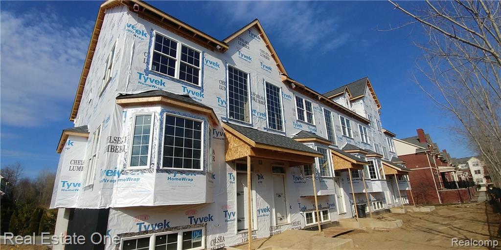587 Village Lane - Photo 1