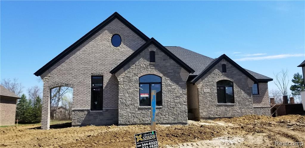 55074 Whispering Hills Drive - Photo 1