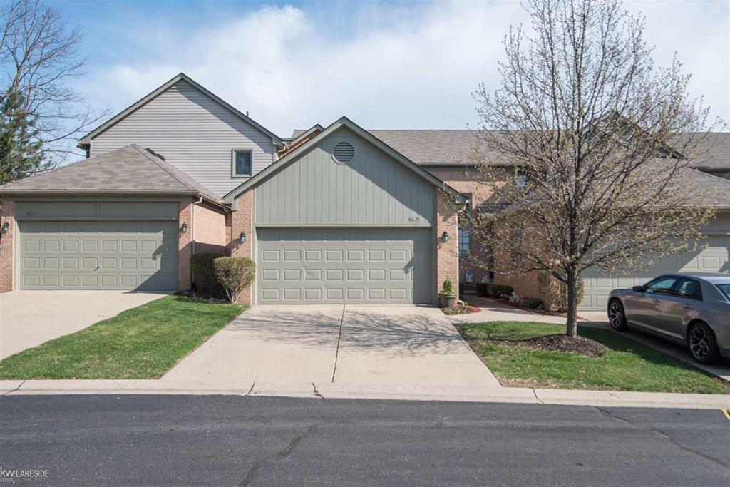 4621 Royal Cove - Photo 1
