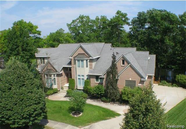 3184 Pine Tree Court - Photo 1