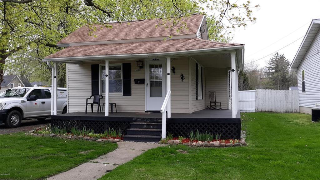 309 Hudson St - Photo 1