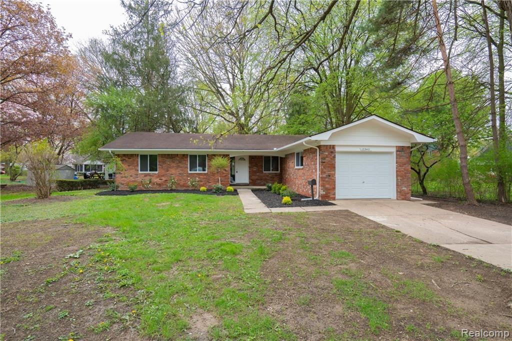 17345 Catalpa Drive - Photo 1