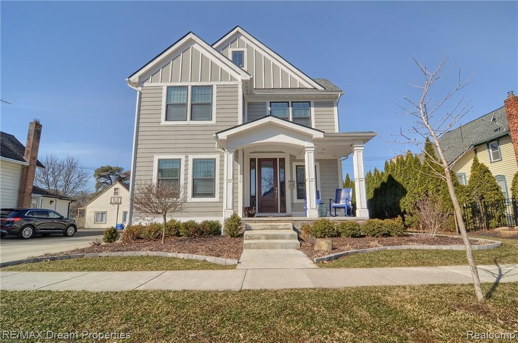 410 Yerkes Street - Photo 1