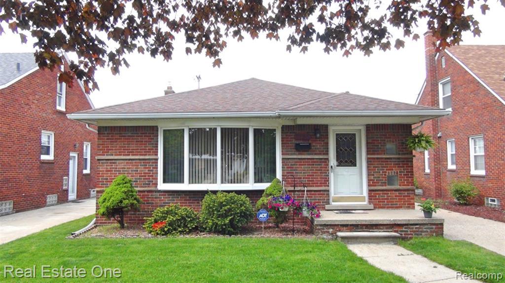7150 Robinson Avenue - Photo 1