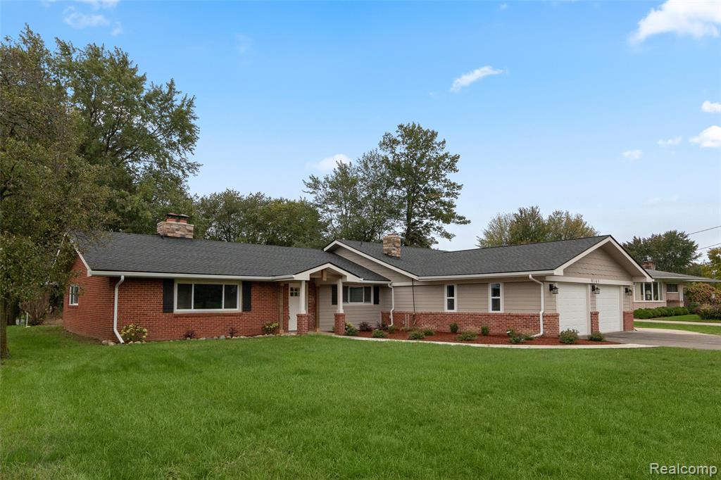9165 Steephollow Drive - Photo 1