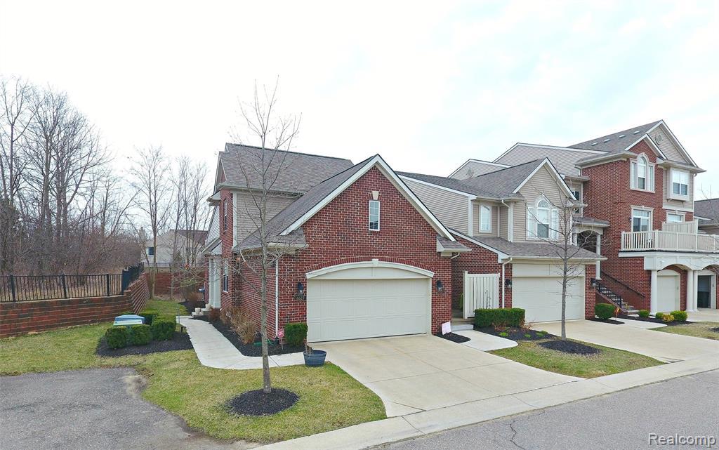 6627 Berry Creek Lane - Photo 1