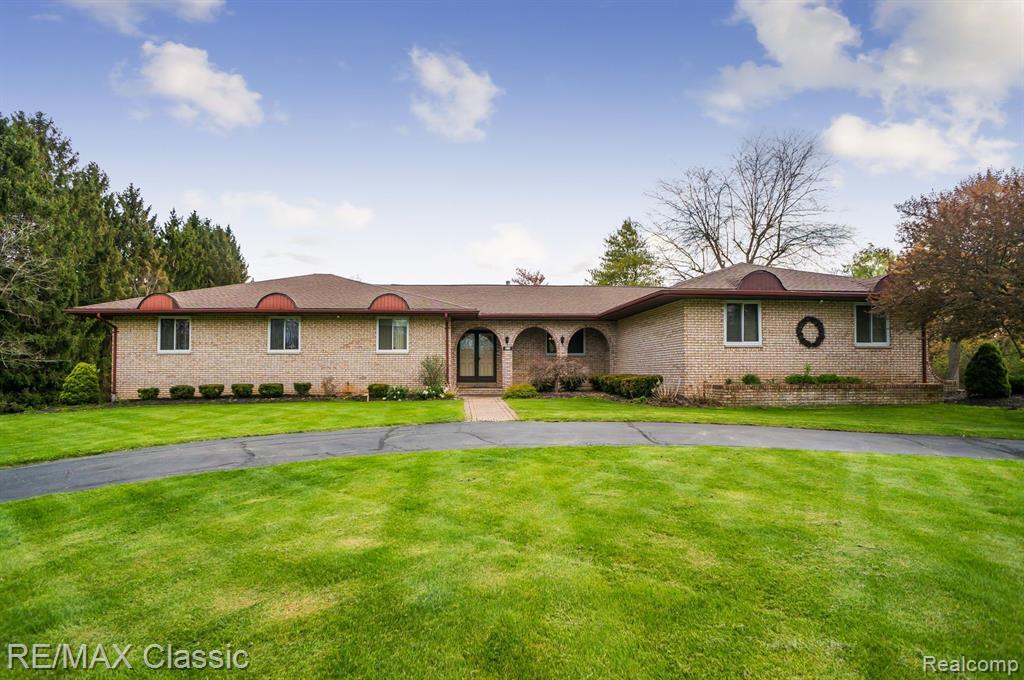 212 Diponio Rossi Drive - Photo 1
