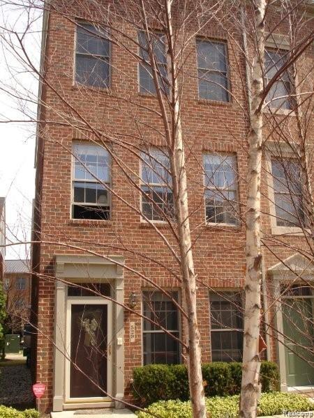 529 Graten Street - Photo 1